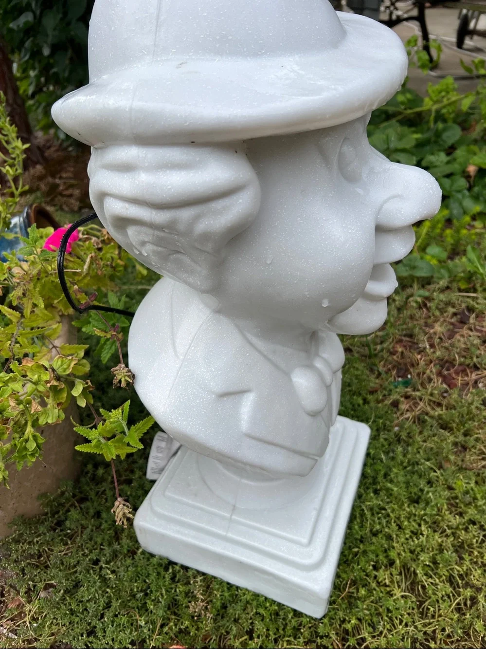 GEMMY 2025 DISNEY HAUNTED MANSION COUSIN ALGERNON BLOW MOLD HALLOWEEN YARD 24”